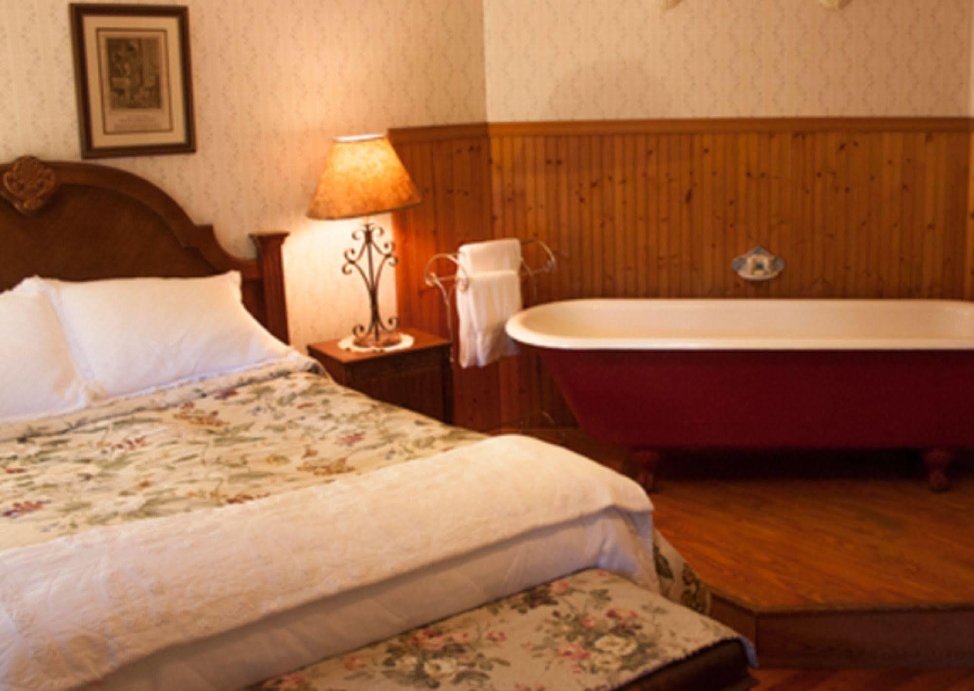 Black Mountain Inn エクステリア 写真