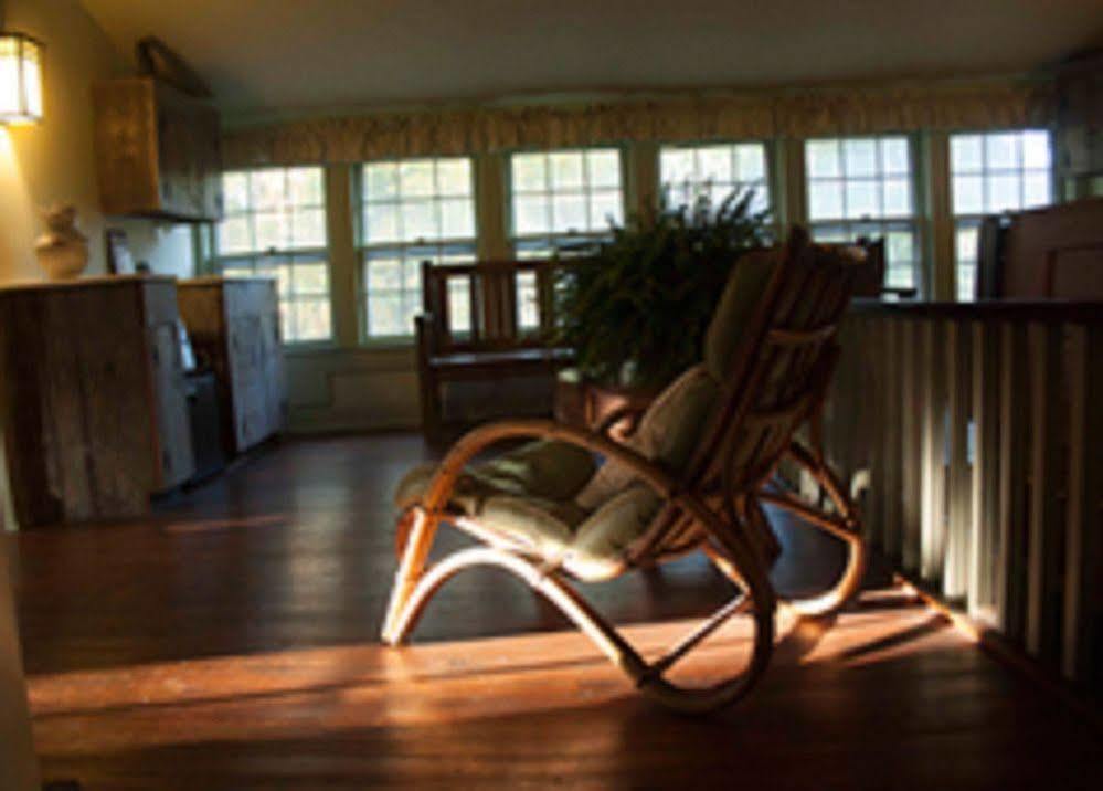 Black Mountain Inn エクステリア 写真